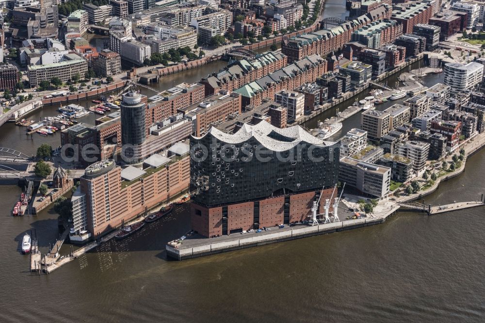 Hamburg from the bird's eye view: The Elbe Philharmonic Hall on the river bank of the Elbe in Hamburg