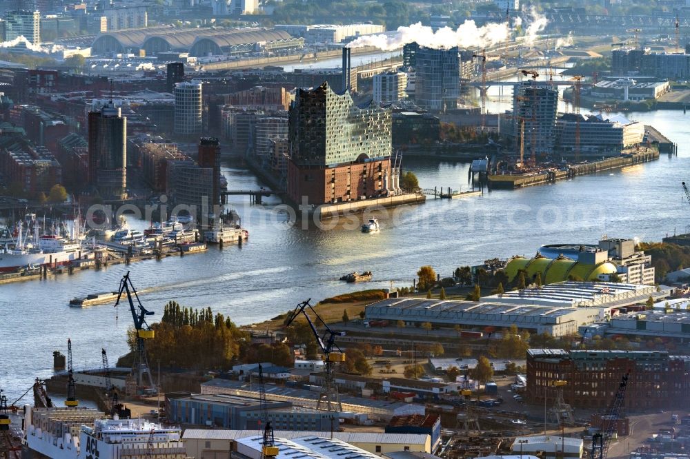 Aerial image Hamburg - The Elbe Philharmonic Hall on the river bank of the Elbe in Hamburg