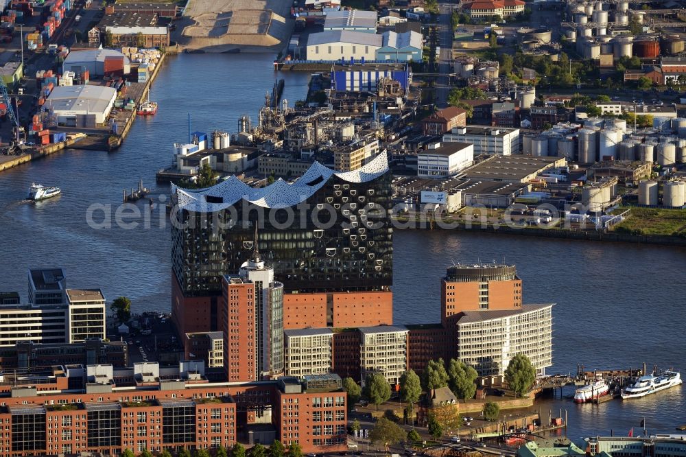 Aerial photograph Hamburg - The Elbe Philharmonic Hall on the river bank of the Elbe in Hamburg