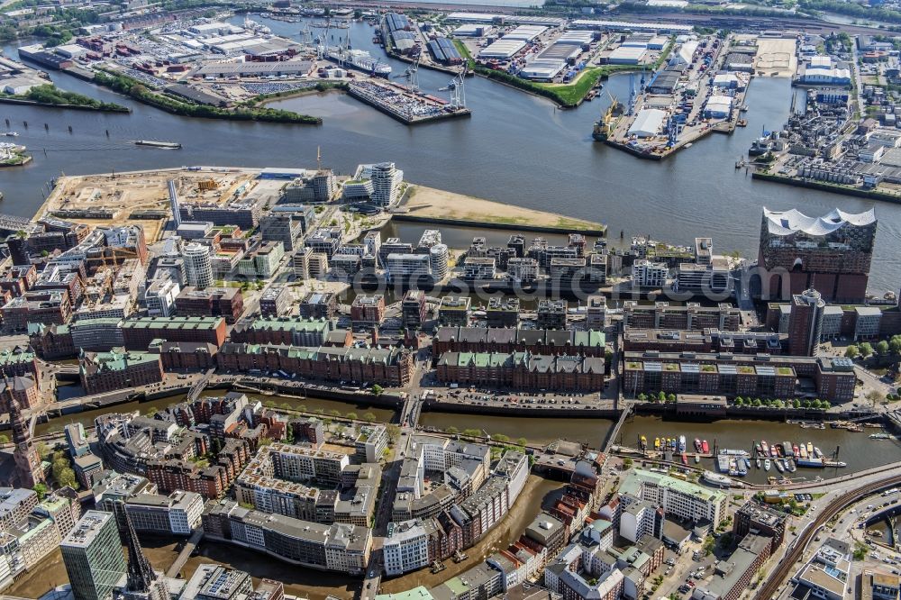 Aerial image Hamburg - The Elbe Philharmonic Hall on the river bank of the Elbe in Hamburg