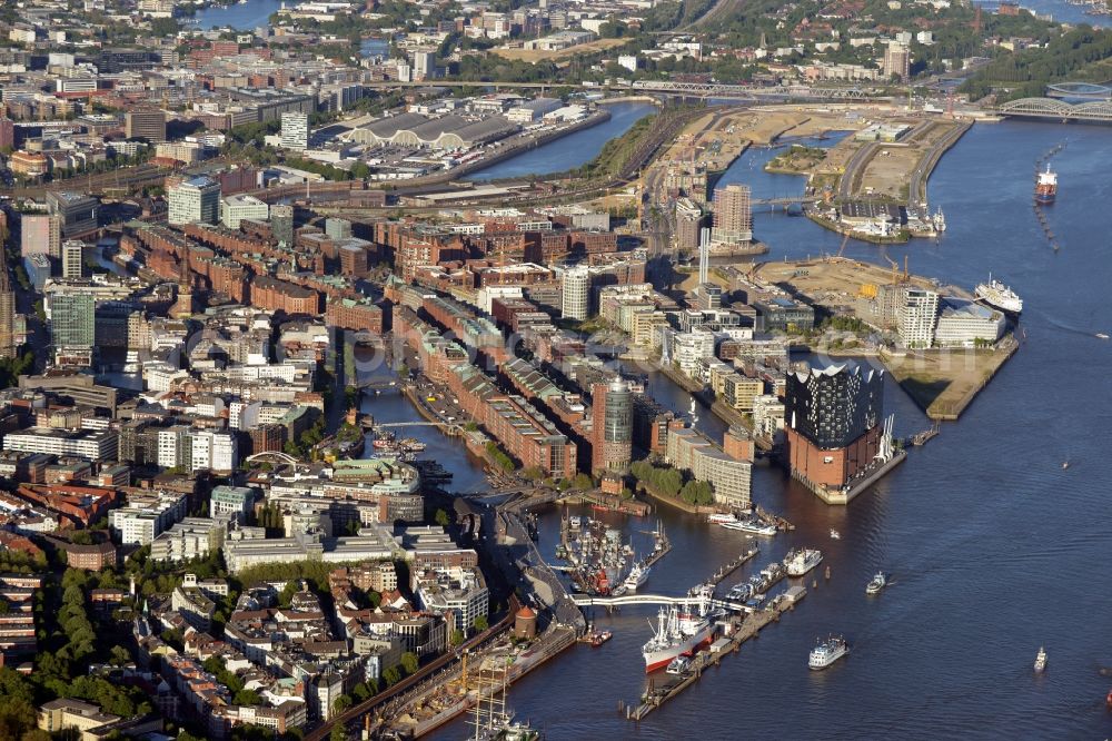 Aerial photograph Hamburg - The Elbe Philharmonic Hall on the river bank of the Elbe in Hamburg