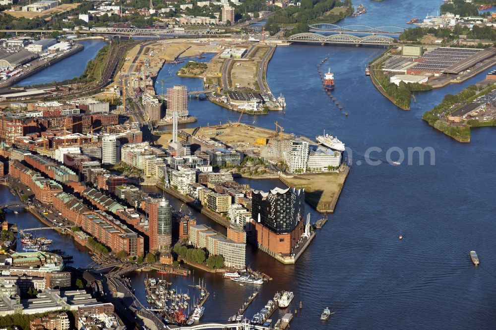 Hamburg from the bird's eye view: The Elbe Philharmonic Hall on the river bank of the Elbe in Hamburg