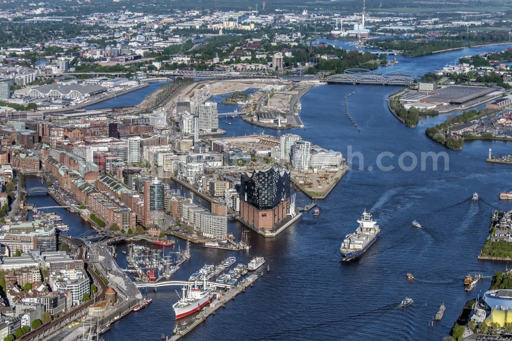 Hamburg from the bird's eye view: The Elbe Philharmonic Hall on the river bank of the Elbe in Hamburg