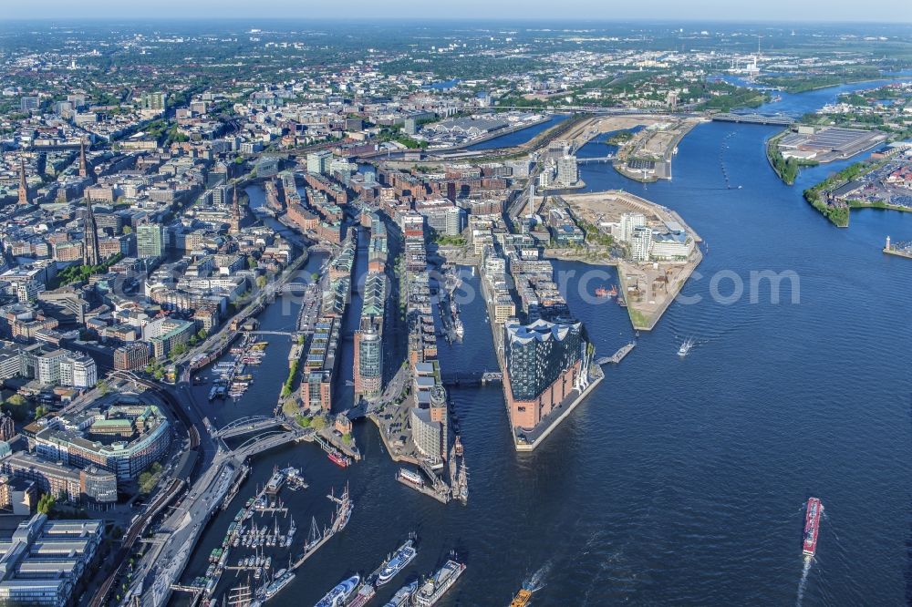 Aerial image Hamburg - The Elbe Philharmonic Hall on the river bank of the Elbe in Hamburg