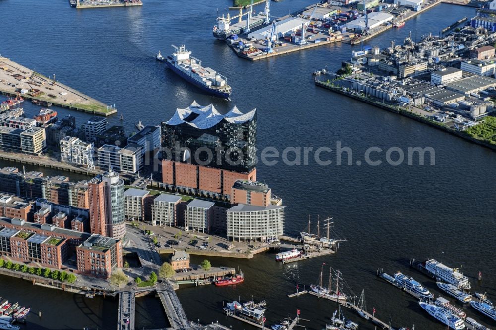 Hamburg from above - The Elbe Philharmonic Hall on the river bank of the Elbe in Hamburg