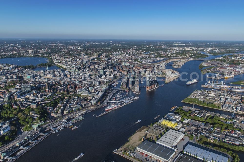 Aerial image Hamburg - The Elbe Philharmonic Hall on the river bank of the Elbe in Hamburg