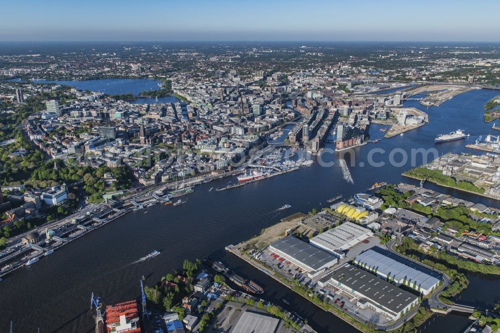 Hamburg from above - The Elbe Philharmonic Hall on the river bank of the Elbe in Hamburg