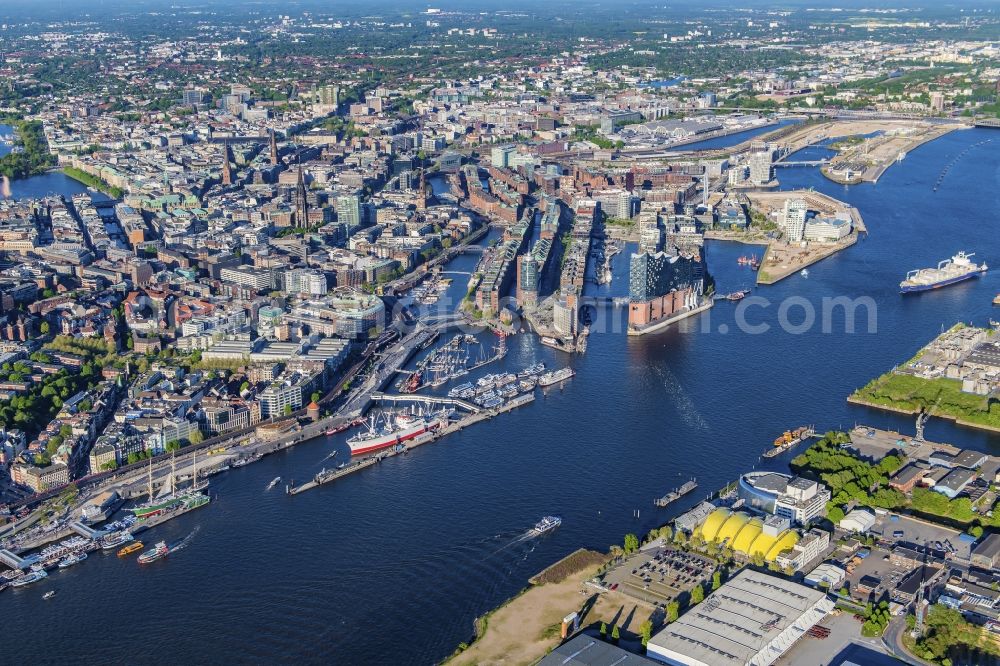 Aerial image Hamburg - The Elbe Philharmonic Hall on the river bank of the Elbe in Hamburg