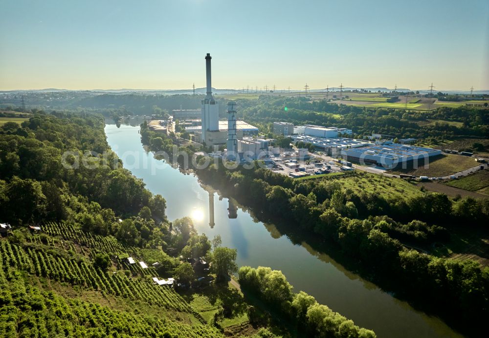 Marbach am Neckar from the bird's eye view: Energy and technology park and power plants and exhaust towers of the EnBW Energie combined heat and power plant in Marbach am Neckar in the state of Baden-Wuerttemberg, Germany