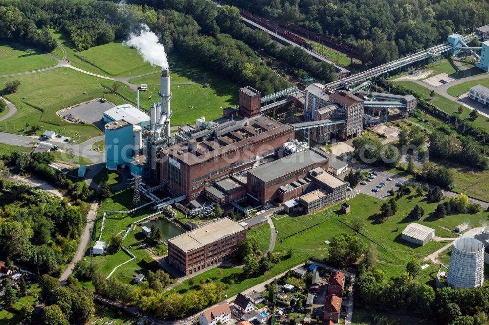 Deuben from the bird's eye view: Power plants and exhaust towers of thermal power station Industriekraftwerk Deuben in Deuben in the state Saxony-Anhalt, Germany