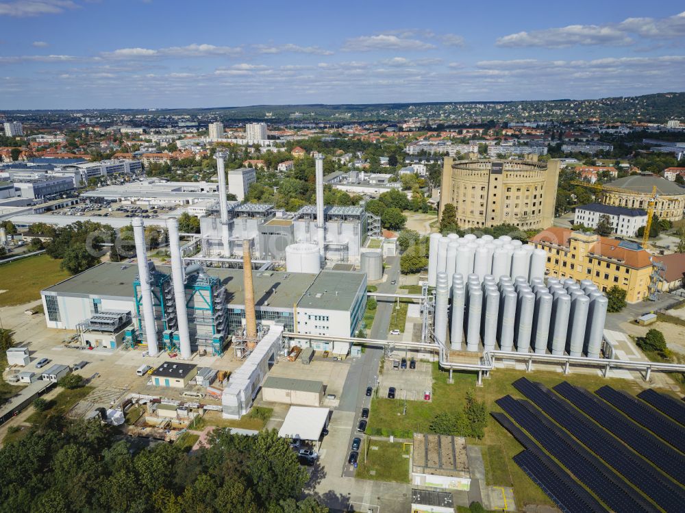 Aerial photograph Dresden - Power plants and exhaust towers of thermal power station Innovationskraftwerk Dresden-Reick on street Liebstaedter Strasse in the district Seidnitz in Dresden in the state Saxony, Germany