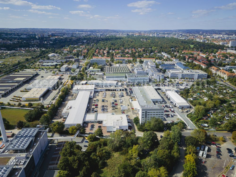 Aerial image Dresden - Power plants and exhaust towers of thermal power station Innovationskraftwerk Dresden-Reick on street Liebstaedter Strasse in the district Seidnitz in Dresden in the state Saxony, Germany