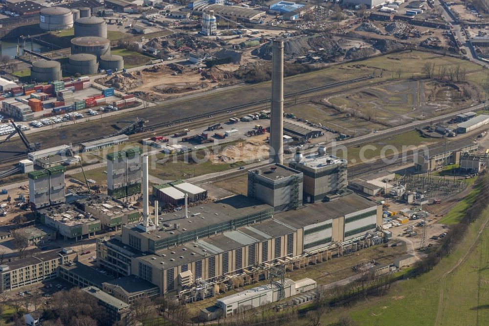 Aerial photograph Düsseldorf - Power plants and exhaust towers of thermal power station Lausward of Stadtwerke Duesseldorf AG in Duesseldorf in the state North Rhine-Westphalia