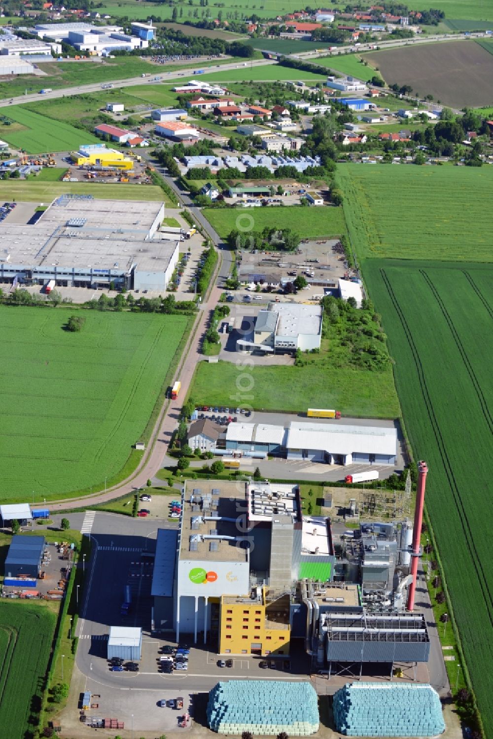 Lützen from above - Power plants and exhaust towers of Waste incineration plant station Prezero Energy Zorbau in Zorbau in the state Saxony-Anhalt, Germany