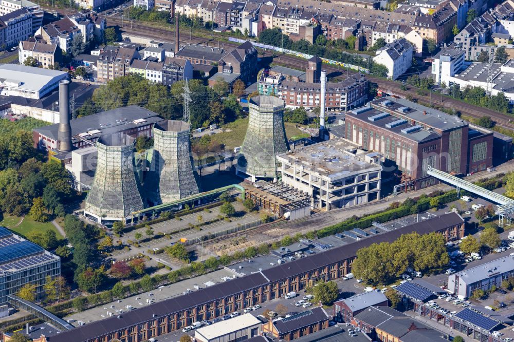 Aerial image Düsseldorf - Power plant facilities and exhaust towers of the combined heat and power plant of Stadtwerke Duesseldorf in the district of Flingern-Nord in Duesseldorf in the federal state of North Rhine-Westphalia, Germany