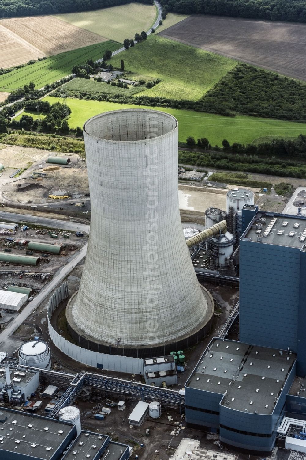 Datteln from above - Power plants and exhaust towers of thermal power station Steinkohle Kraftwerk Datteln 4 in Datteln in the state North Rhine-Westphalia, Germany