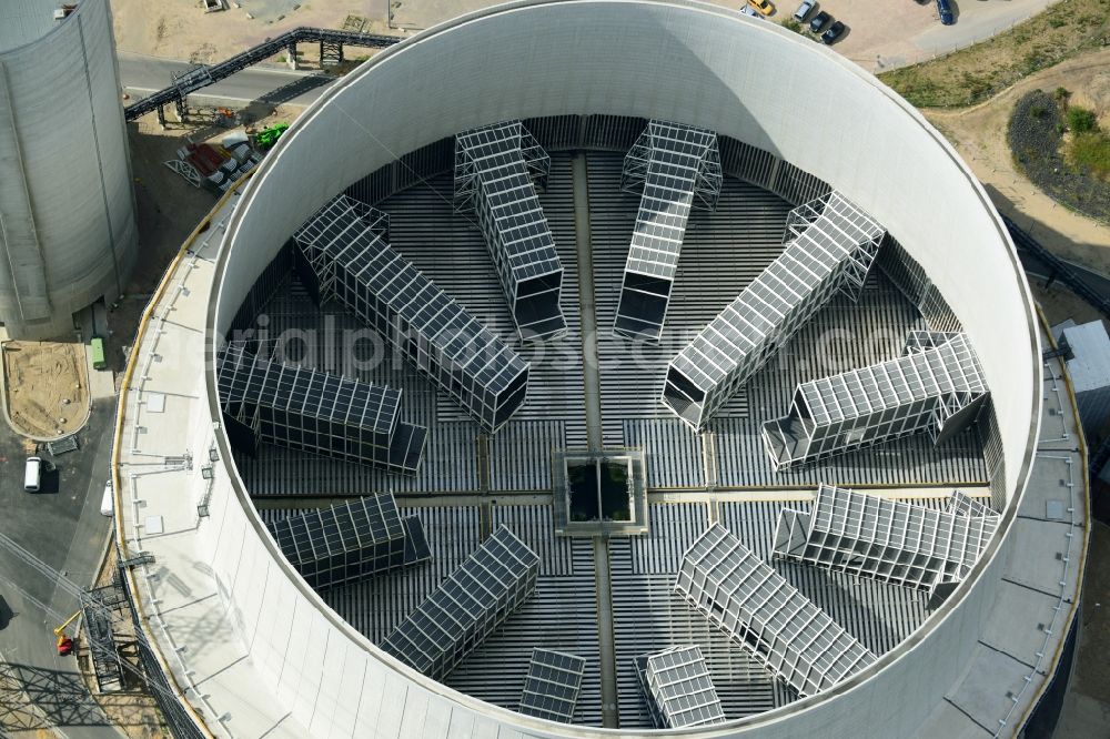 Aerial image Hamburg - Power plants and exhaust towers of thermal power station Vattenfall Tiefstack in Hamburg Moorburg, Germany