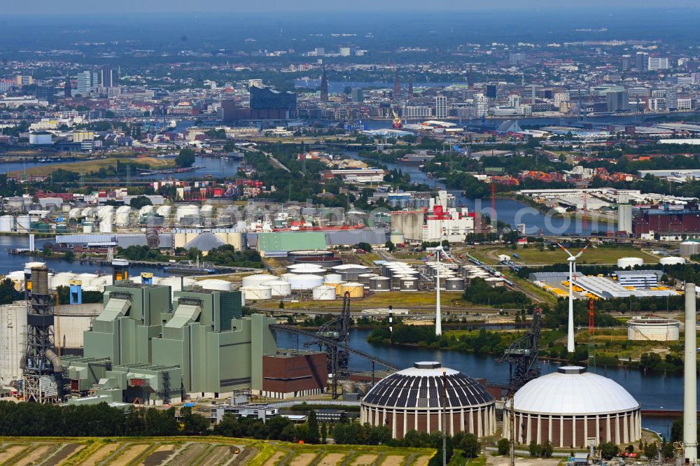 Hamburg from the bird's eye view: Power plants and exhaust towers of thermal power station Vattenfall Tiefstack in Hamburg Moorburg, Germany