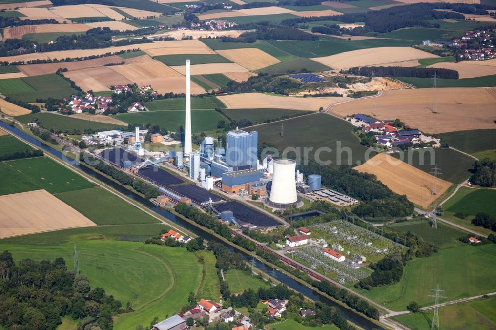 Zolling from above - Power plants and exhaust towers of thermal power station Zolling Leininger in the district Anglberg in Zolling in the state Bavaria, Germany