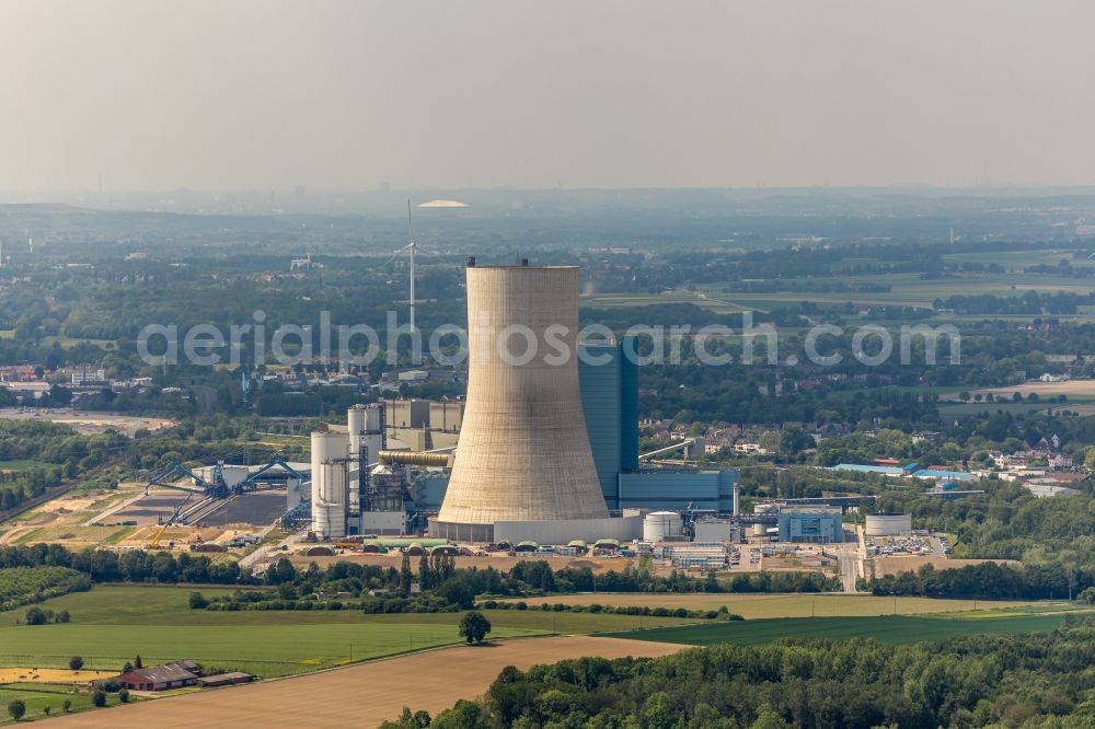 Datteln from the bird's eye view: Power plants and exhaust towers of coal thermal power station Datteln 4 Uniper Kraftwerk Im Loeringhof in Datteln in the state North Rhine-Westphalia, Germany