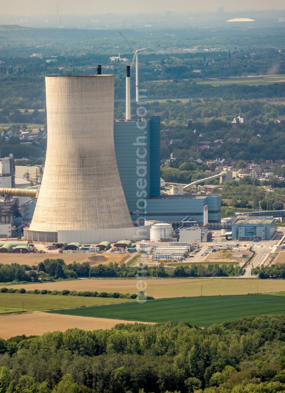 Aerial image Datteln - Power plants and exhaust towers of coal thermal power station Datteln 4 Uniper Kraftwerk Im Loeringhof in Datteln in the state North Rhine-Westphalia, Germany