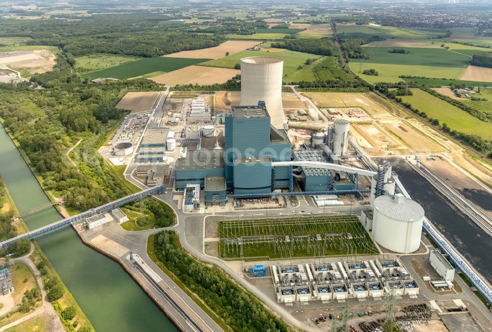 Aerial image Datteln - Power plants and exhaust towers of coal thermal power station Datteln 4 Uniper Kraftwerk Im Loeringhof in Datteln in the state North Rhine-Westphalia, Germany