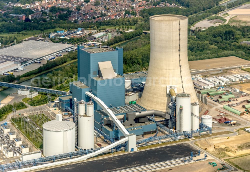 Datteln from above - Power plants and exhaust towers of coal thermal power station Datteln 4 Uniper Kraftwerk Im Loeringhof in Datteln in the state North Rhine-Westphalia, Germany