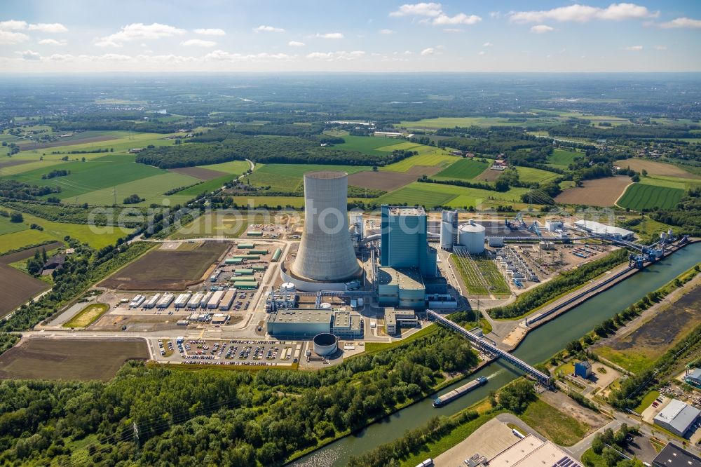 Aerial photograph Datteln - Power plants and exhaust towers of coal thermal power station Datteln 4 Uniper Kraftwerk Im Loeringhof in Datteln in the state North Rhine-Westphalia, Germany