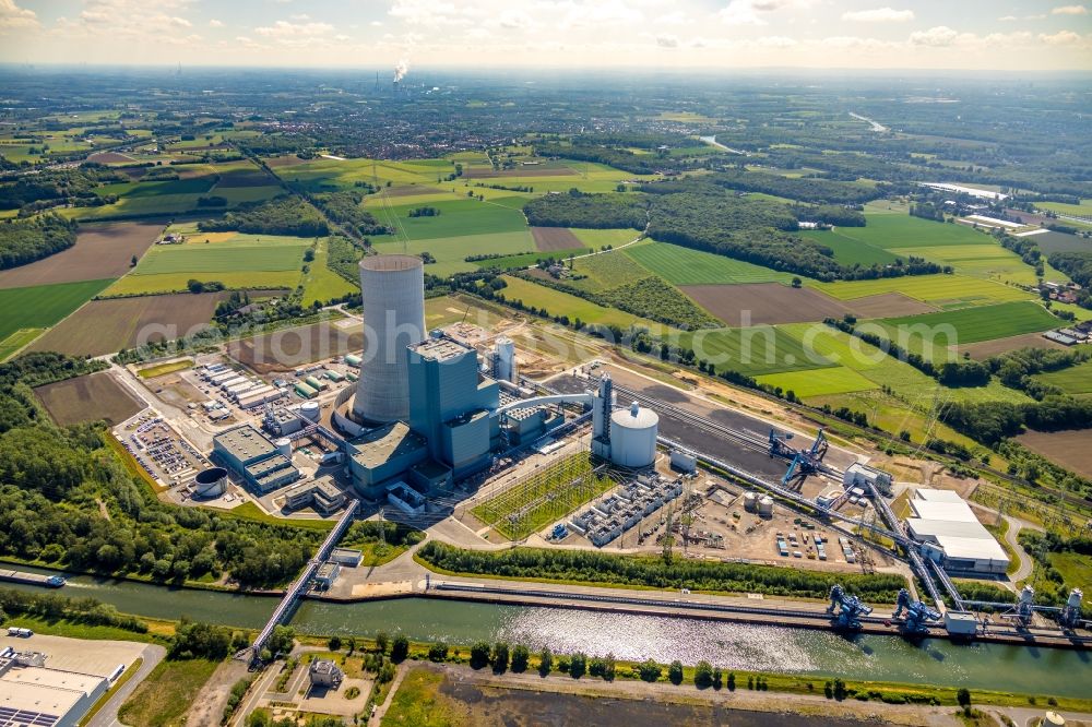 Aerial image Datteln - Power plants and exhaust towers of coal thermal power station Datteln 4 Uniper Kraftwerk Im Loeringhof in Datteln in the state North Rhine-Westphalia, Germany