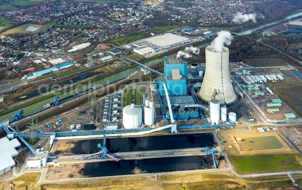 Datteln from above - Power plants and exhaust towers of coal thermal power station Datteln 4 Uniper Kraftwerk Im Loeringhof in Datteln in the state North Rhine-Westphalia, Germany