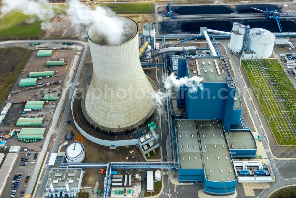 Aerial image Datteln - Power plants and exhaust towers of coal thermal power station Datteln 4 Uniper Kraftwerk Im Loeringhof in Datteln in the state North Rhine-Westphalia, Germany