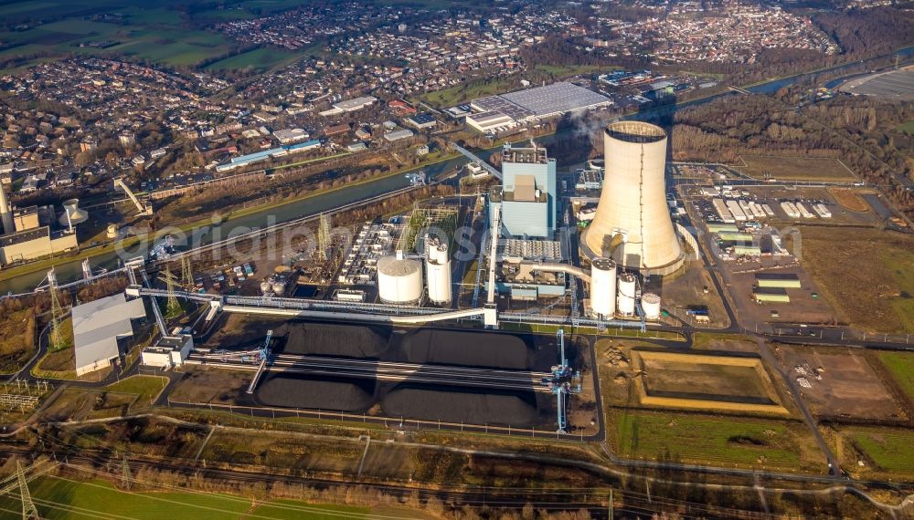 Aerial photograph Datteln - Aerial view of the power plant and exhaust tower of the coal-fired cogeneration plant Datteln 4 Uniper Kraftwerk Im Loeringhof on the Dortmund-Ems Canal in Datteln in the state North Rhine-Westphalia, Germany