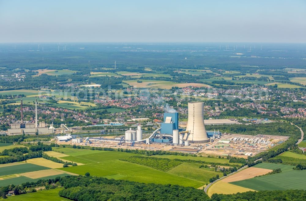 Datteln from above - Power plants and exhaust towers of coal thermal power station Datteln 4 Uniper Kraftwerk Im Loeringhof in Datteln in the state North Rhine-Westphalia, Germany