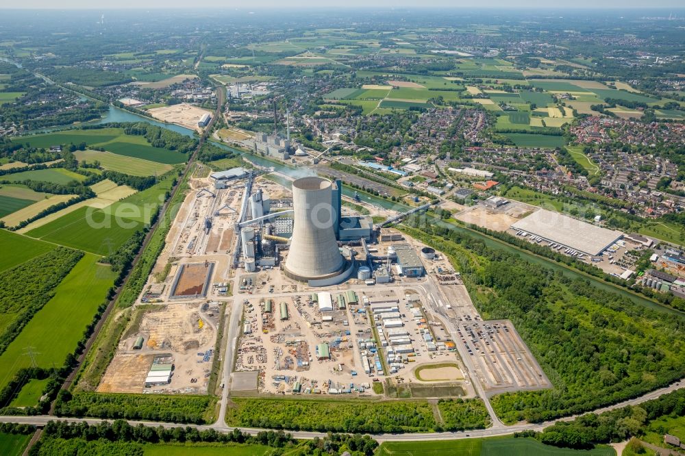 Aerial image Datteln - Power plants and exhaust towers of coal thermal power station Datteln 4 Uniper Kraftwerk Im Loeringhof in Datteln in the state North Rhine-Westphalia, Germany