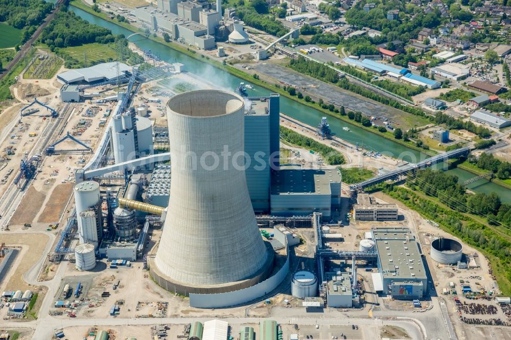 Datteln from above - Power plants and exhaust towers of coal thermal power station Datteln 4 Uniper Kraftwerk Im Loeringhof in Datteln in the state North Rhine-Westphalia, Germany