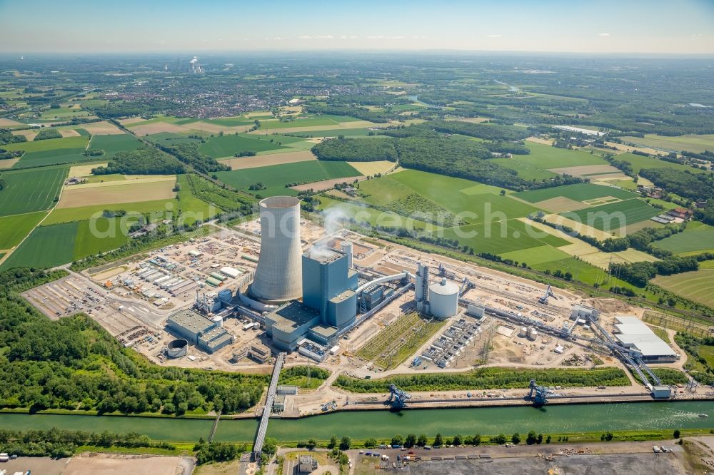 Aerial image Datteln - Power plants and exhaust towers of coal thermal power station Datteln 4 Uniper Kraftwerk Im Loeringhof in Datteln in the state North Rhine-Westphalia, Germany