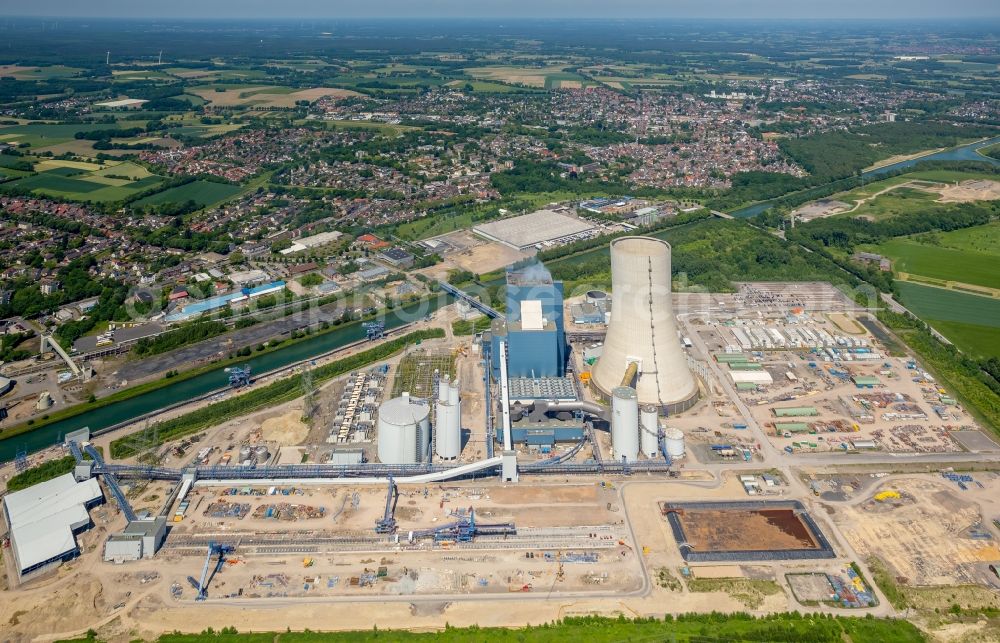 Aerial photograph Datteln - Power plants and exhaust towers of coal thermal power station Datteln 4 Uniper Kraftwerk Im Loeringhof in Datteln in the state North Rhine-Westphalia, Germany