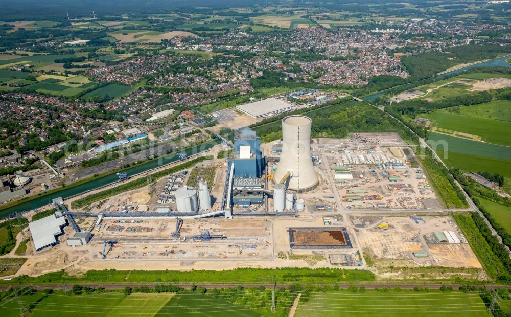 Aerial image Datteln - Power plants and exhaust towers of coal thermal power station Datteln 4 Uniper Kraftwerk Im Loeringhof in Datteln in the state North Rhine-Westphalia, Germany