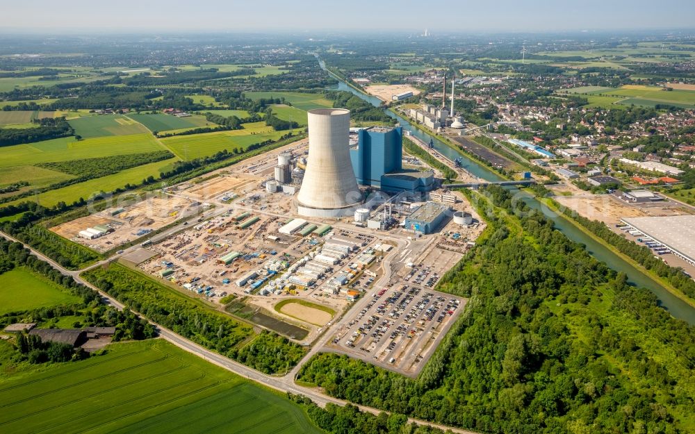 Datteln from above - Power plants and exhaust towers of coal thermal power station Datteln 4 Uniper Kraftwerk Im Loeringhof in Datteln in the state North Rhine-Westphalia, Germany