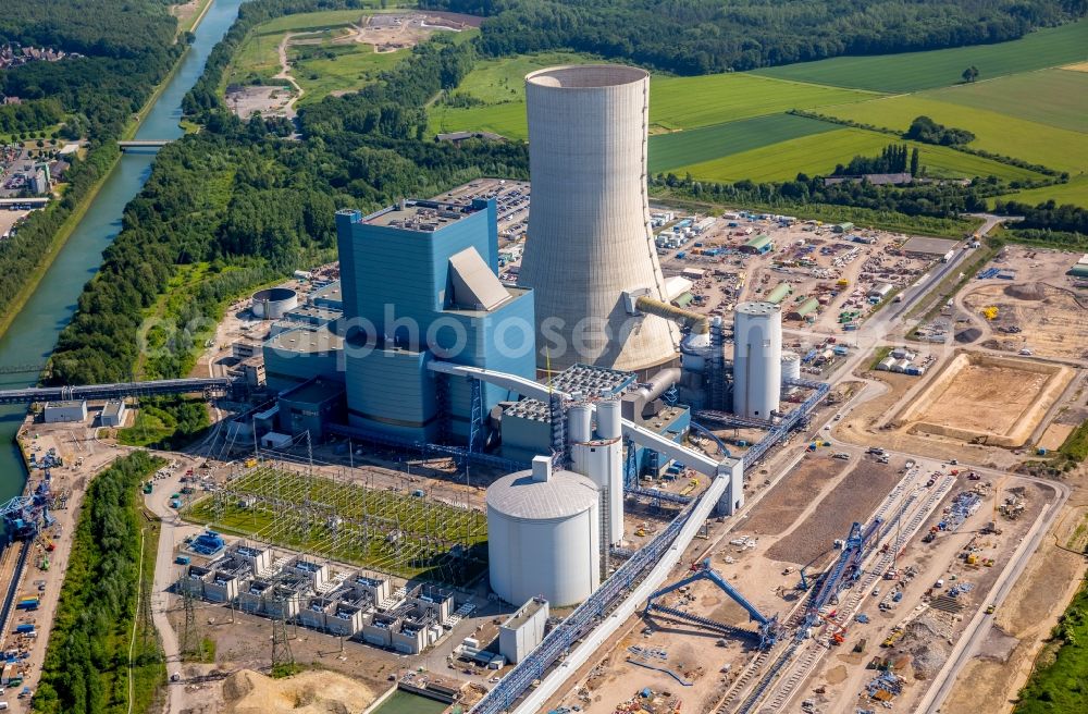 Aerial photograph Datteln - Power plants and exhaust towers of coal thermal power station Datteln 4 Uniper Kraftwerk Im Loeringhof in Datteln in the state North Rhine-Westphalia, Germany