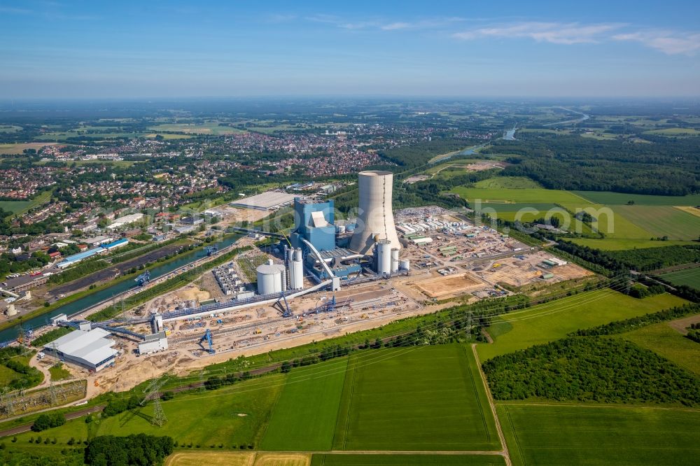 Datteln from above - Power plants and exhaust towers of coal thermal power station Datteln 4 Uniper Kraftwerk Im Loeringhof in Datteln in the state North Rhine-Westphalia, Germany