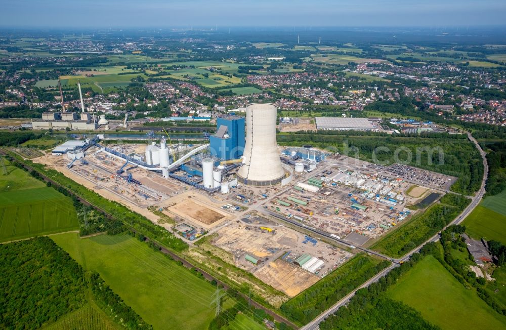 Datteln from above - Power plants and exhaust towers of coal thermal power station Datteln 4 Uniper Kraftwerk Im Loeringhof in Datteln in the state North Rhine-Westphalia, Germany