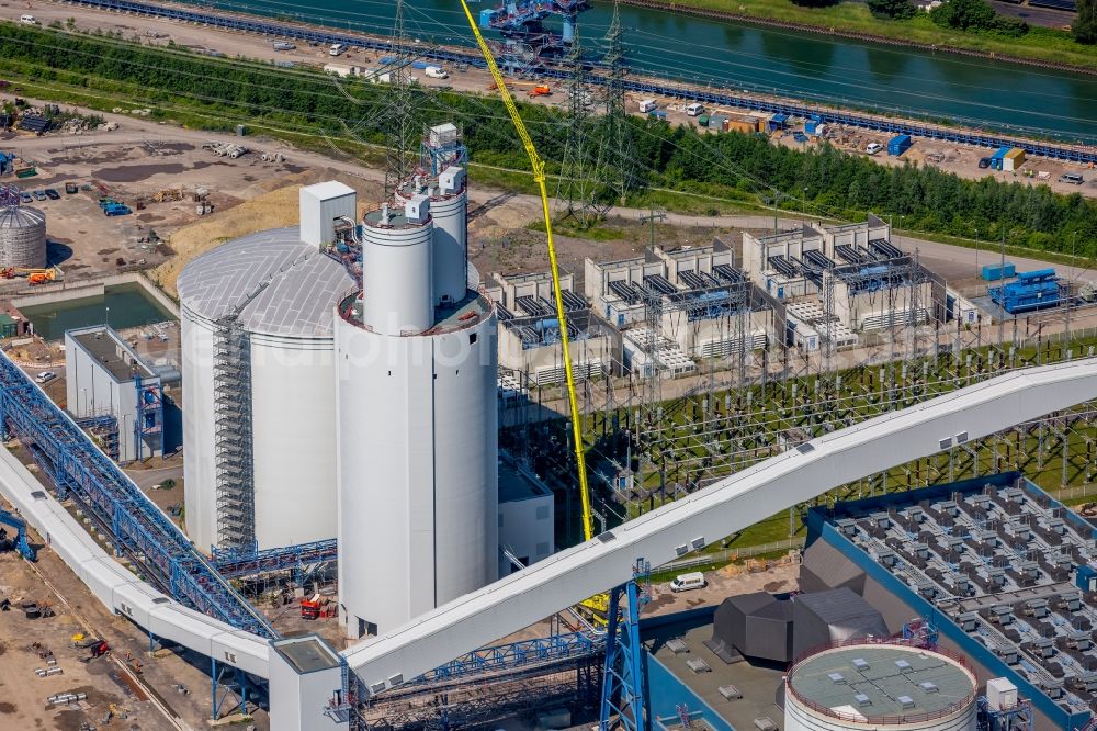 Aerial image Datteln - Power plants and exhaust towers of coal thermal power station Datteln 4 Uniper Kraftwerk Im Loeringhof in Datteln in the state North Rhine-Westphalia, Germany