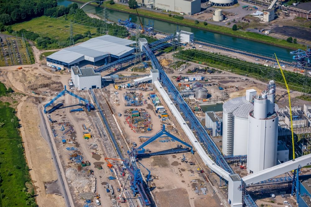 Aerial photograph Datteln - Power plants and exhaust towers of coal thermal power station Datteln 4 Uniper Kraftwerk Im Loeringhof in Datteln in the state North Rhine-Westphalia, Germany