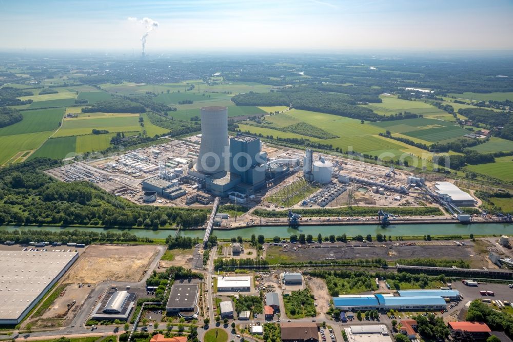 Aerial photograph Datteln - Power plants and exhaust towers of coal thermal power station Datteln 4 Uniper Kraftwerk Im Loeringhof in Datteln in the state North Rhine-Westphalia, Germany