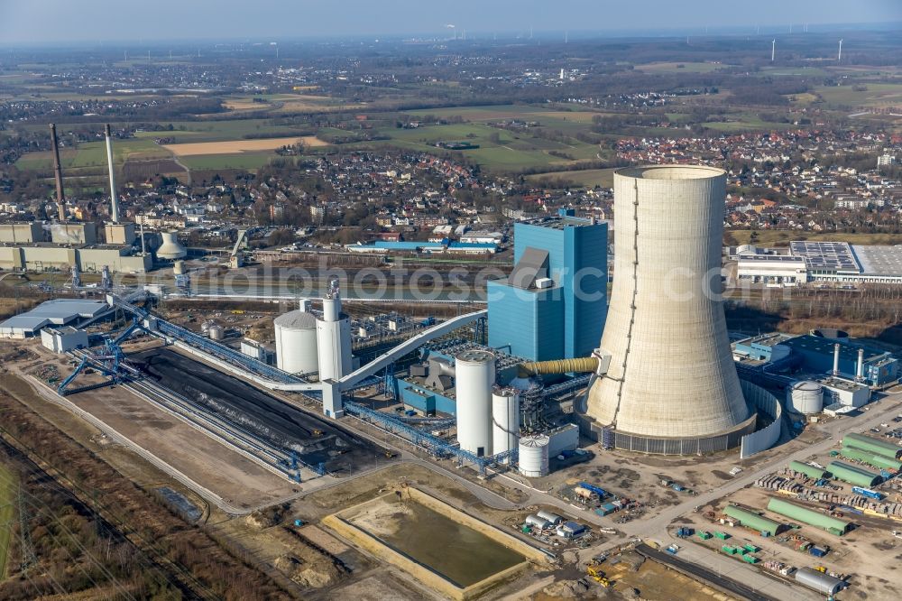 Aerial photograph Datteln - Power plants and exhaust towers of coal thermal power station Datteln 4 Uniper Kraftwerk Im Loeringhof in Datteln in the state North Rhine-Westphalia, Germany