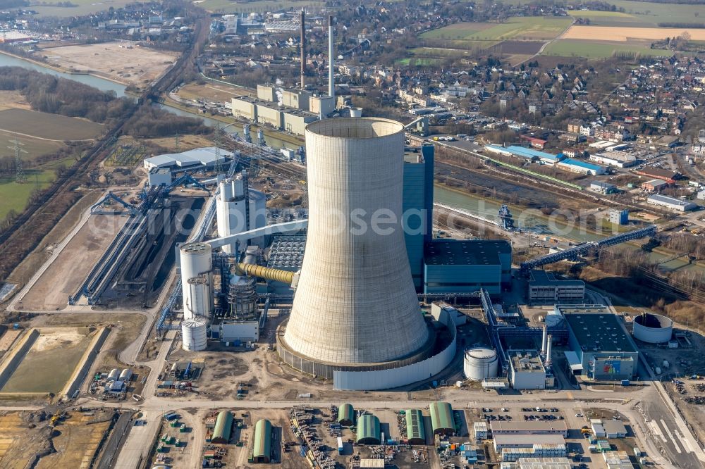 Aerial image Datteln - Power plants and exhaust towers of coal thermal power station Datteln 4 Uniper Kraftwerk Im Loeringhof in Datteln in the state North Rhine-Westphalia, Germany