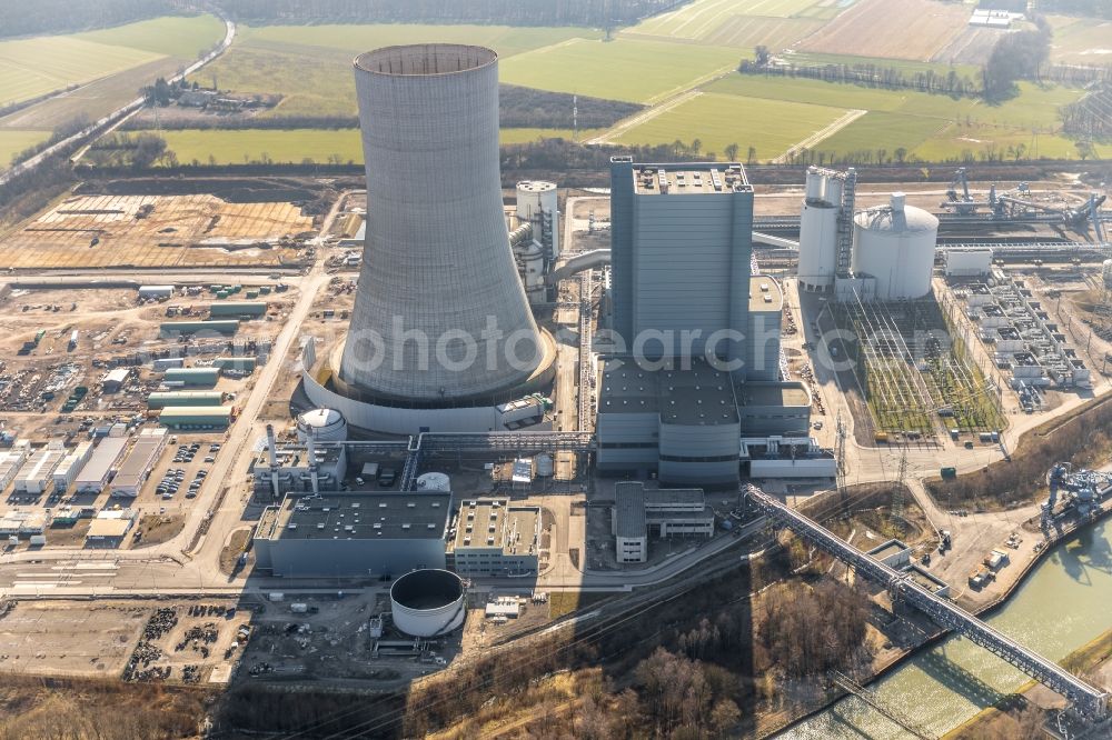 Aerial image Datteln - Power plants and exhaust towers of coal thermal power station Datteln 4 Uniper Kraftwerk Im Loeringhof in Datteln in the state North Rhine-Westphalia, Germany