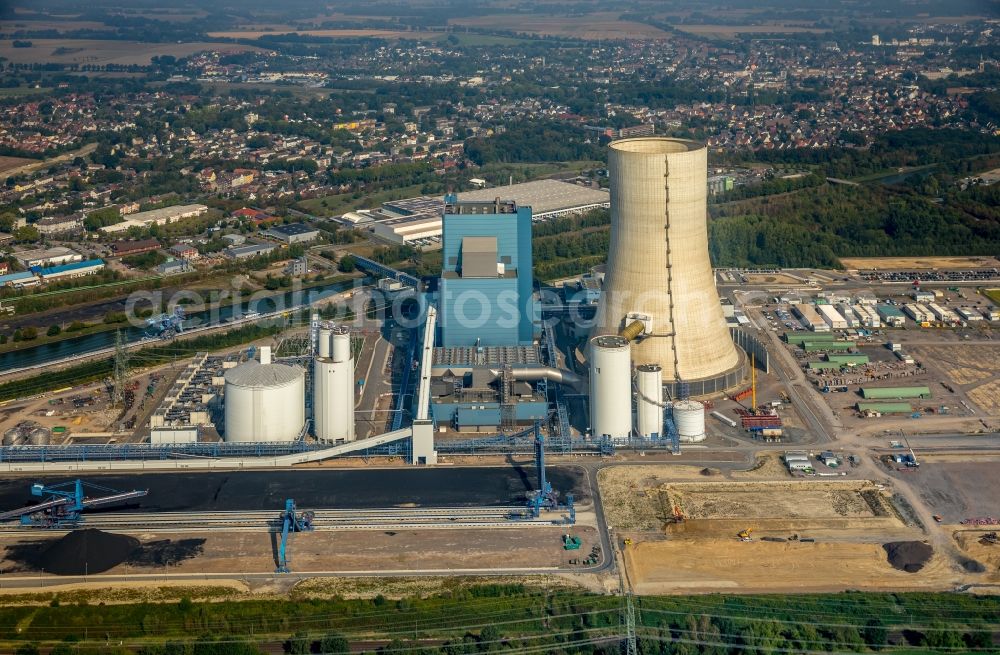 Aerial image Datteln - Power plants and exhaust towers of coal thermal power station Datteln 4 Uniper Kraftwerk Im Loeringhof in Datteln in the state North Rhine-Westphalia, Germany