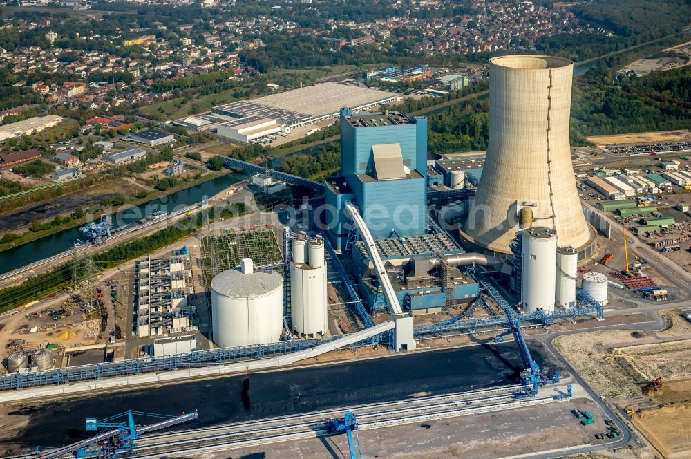 Aerial photograph Datteln - Power plants and exhaust towers of coal thermal power station Datteln 4 Uniper Kraftwerk Im Loeringhof in Datteln in the state North Rhine-Westphalia, Germany